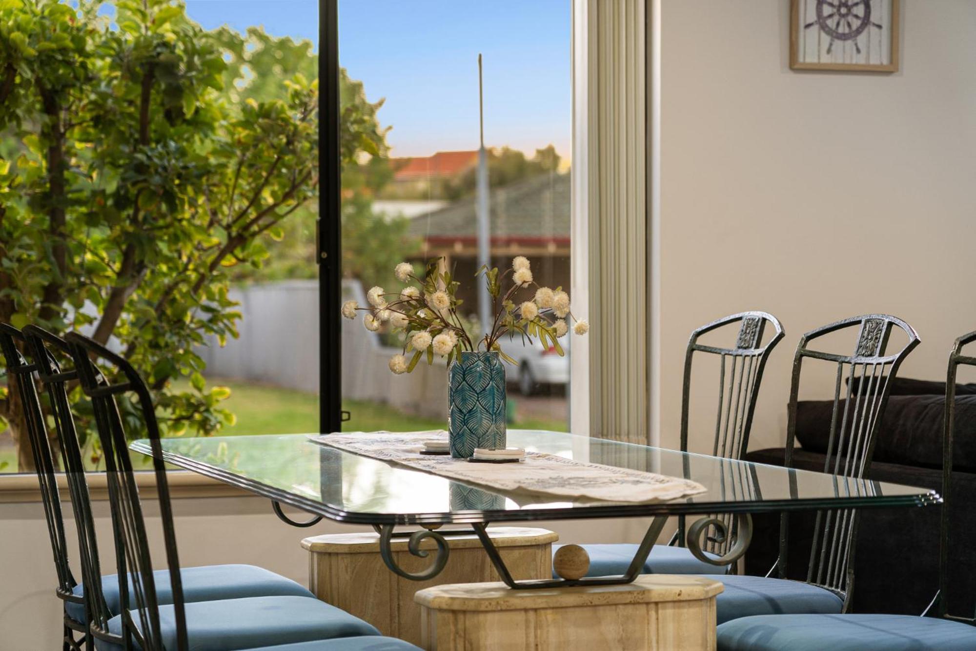 Beam5 - Sandy Retreat: Your Perfect Beach Getaway In Silversands Villa Mandurah Dış mekan fotoğraf